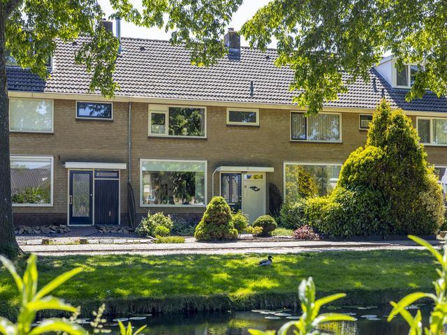 Lange Griendsweer 9, Hardinxveld-Giessendam