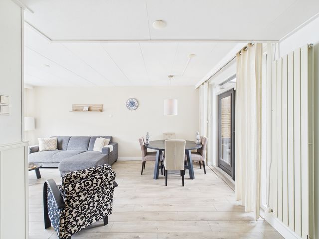 Mauvestraat 8, Terneuzen