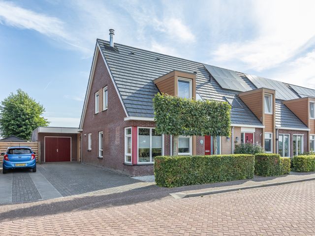 Legebuorren 97, Langweer
