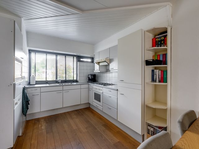 Scholverbos 24, Rijen