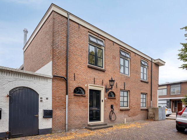 Pastorielaan 9, 's-Gravenzande