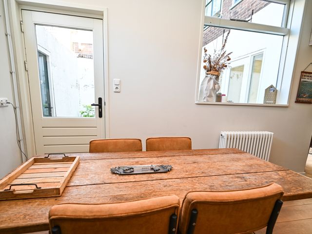 De Ruyterstraat 12, West-Terschelling