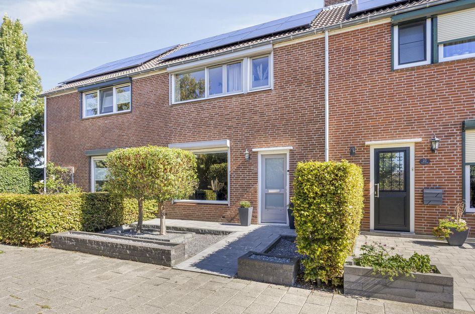 Burgemeester Baasstraat 24