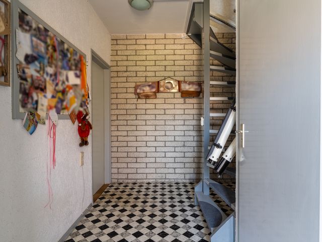 Guldenaerde 49, Giessen