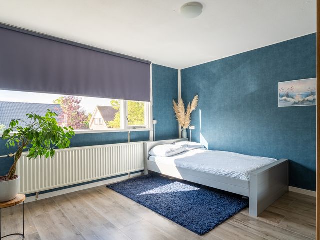 Hoefstraat 44, Genderen