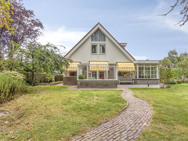 Rosmolen 1, Noord-Scharwoude