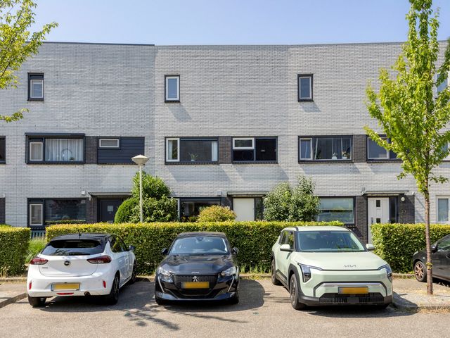 Aburahout 33, Zoetermeer