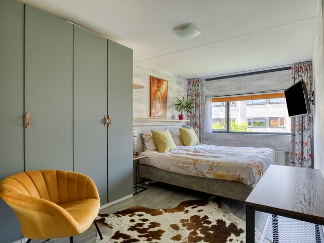 Aburahout 33, Zoetermeer