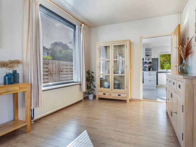 Anjerstraat 1, Nieuw-Buinen