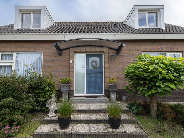 Achterland 15a, Groot-Ammers