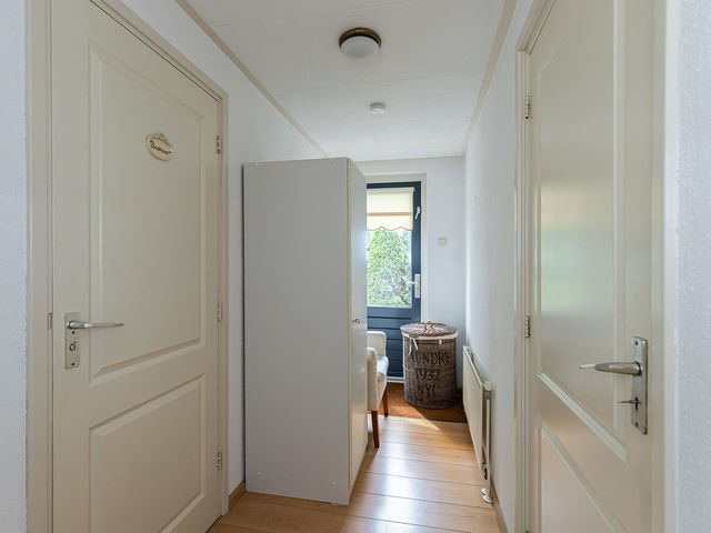 Achterland 15a, Groot-Ammers
