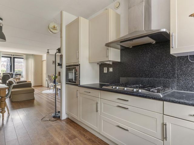 Schoener 18, Alblasserdam