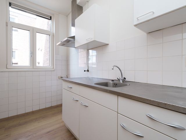 Mathenesserweg 79A02, Rotterdam