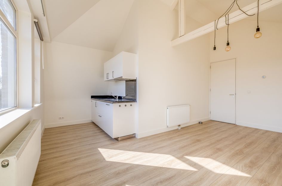 Mathenesserweg 129C04