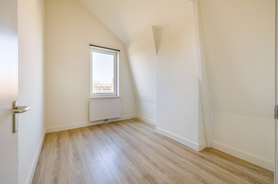 Mathenesserweg 129C04