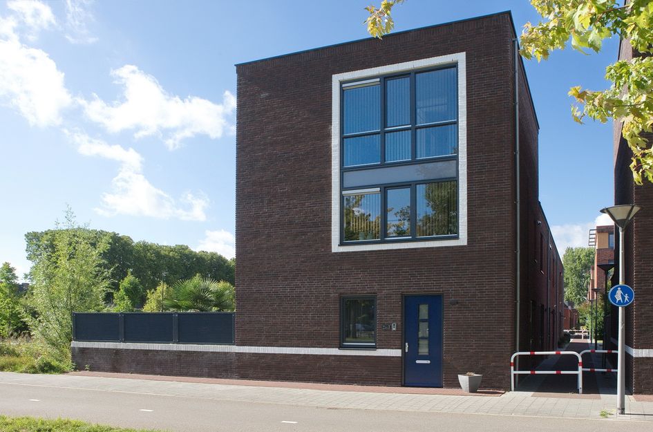 Sjaak Boezemanstraat 1