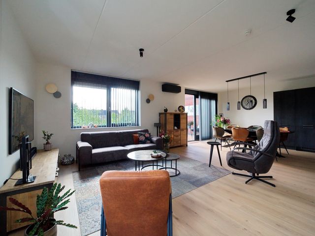 Sjaak Boezemanstraat 1, Maassluis