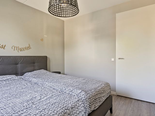 Egel 28, Veldhoven