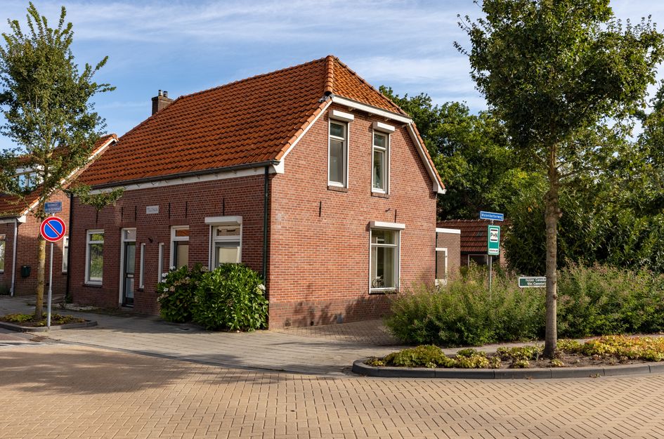 Burgemeester van der Borchstraat 1