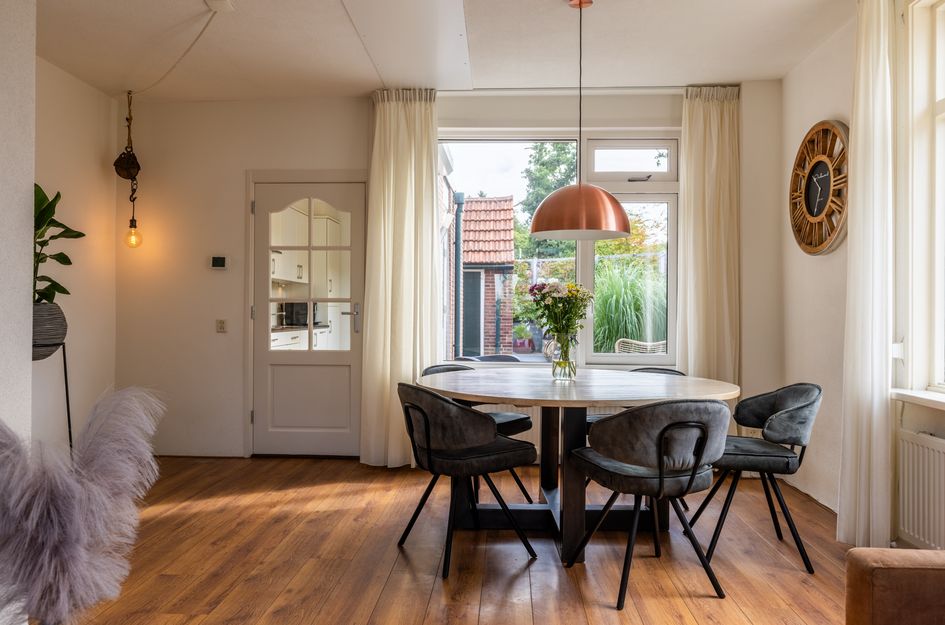 Burgemeester van der Borchstraat 1