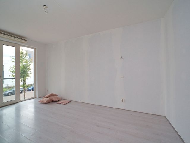 Waldorpstraat 281C, Den Haag
