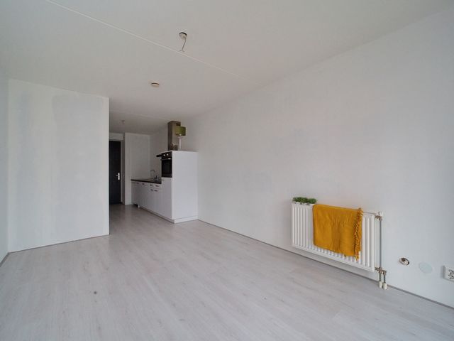 Waldorpstraat 281C, Den Haag