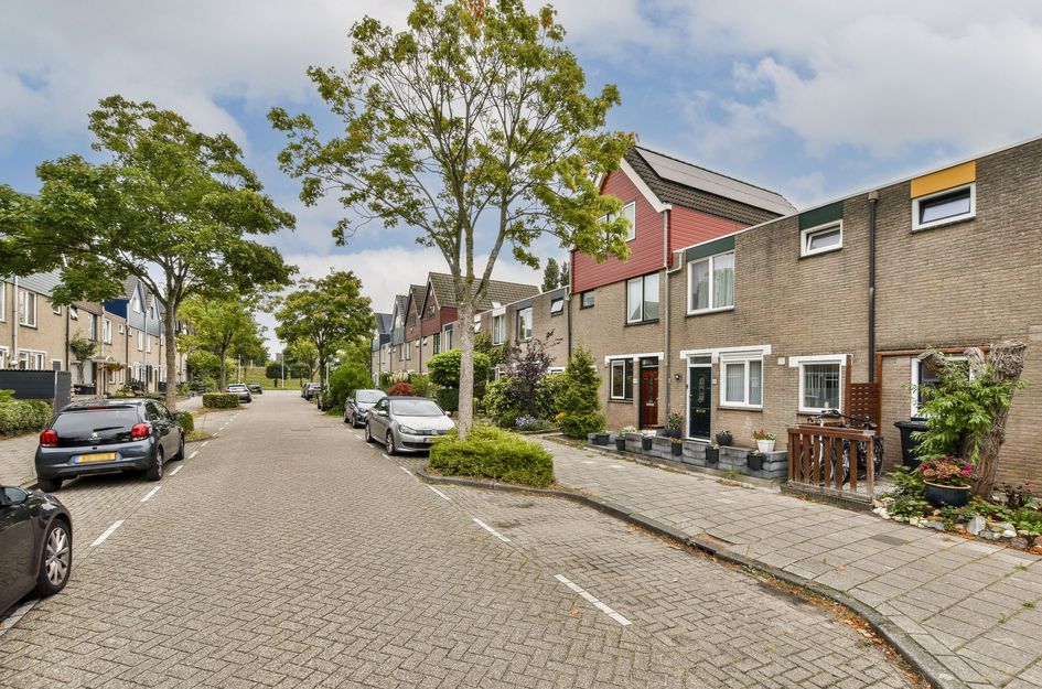 Spakenburgstraat 19