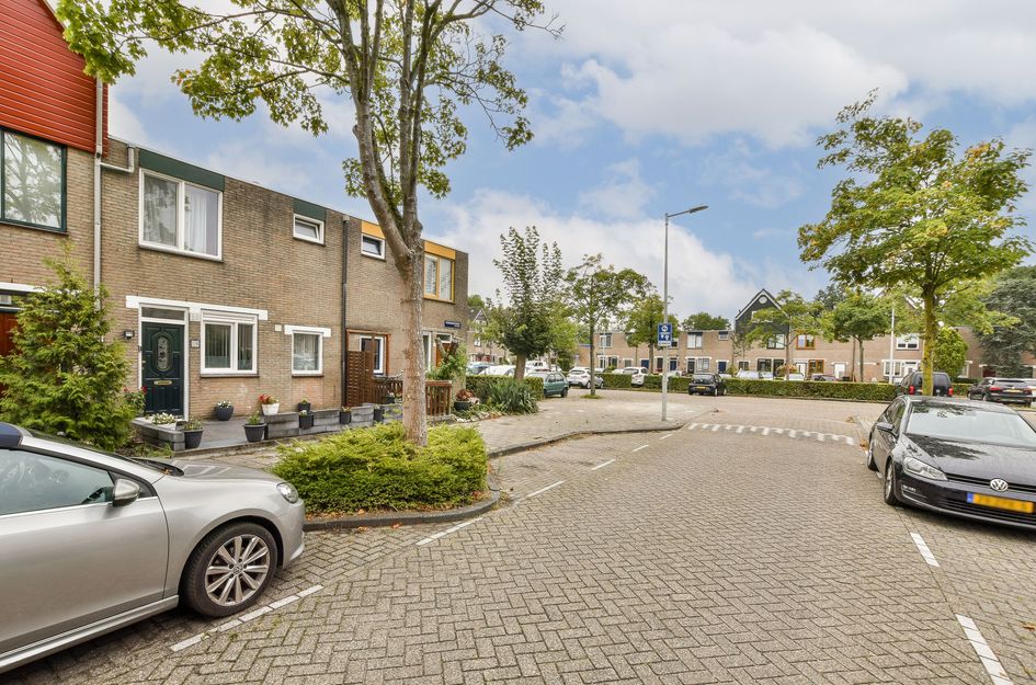 Spakenburgstraat 19