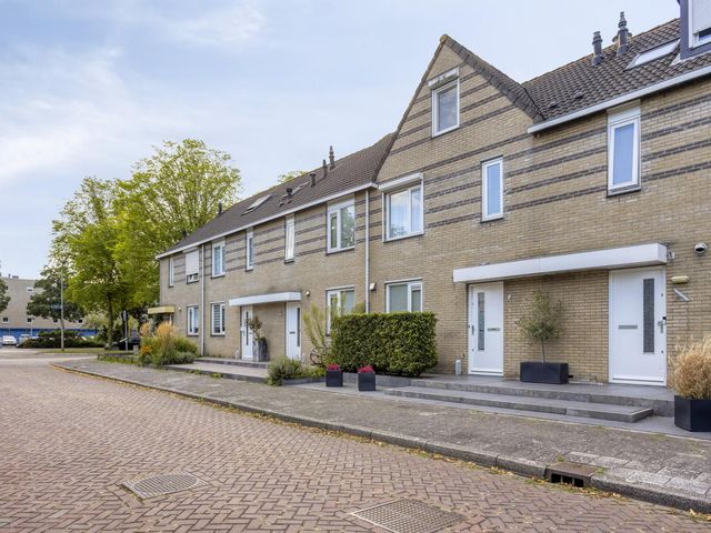 Guido van Dethlaan 5, Amstelveen