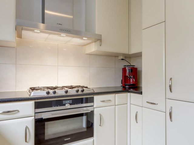 Zandbos 99, Hoofddorp