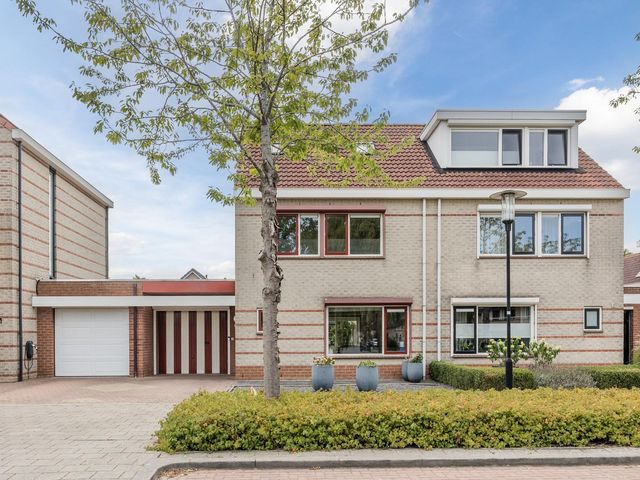 Toermalijnsingel 9, Terneuzen