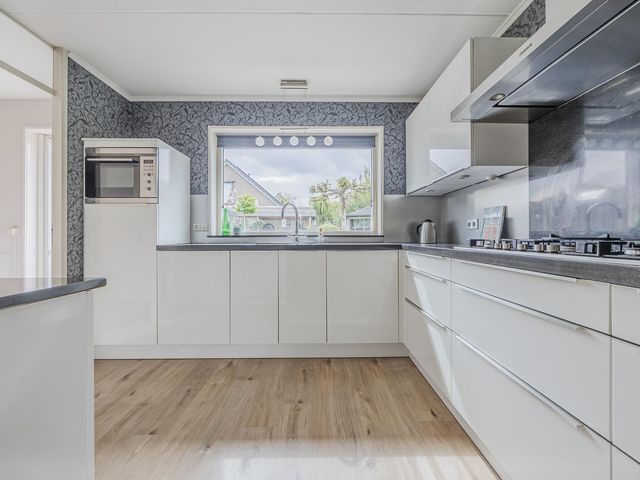 Toermalijnsingel 9, Terneuzen