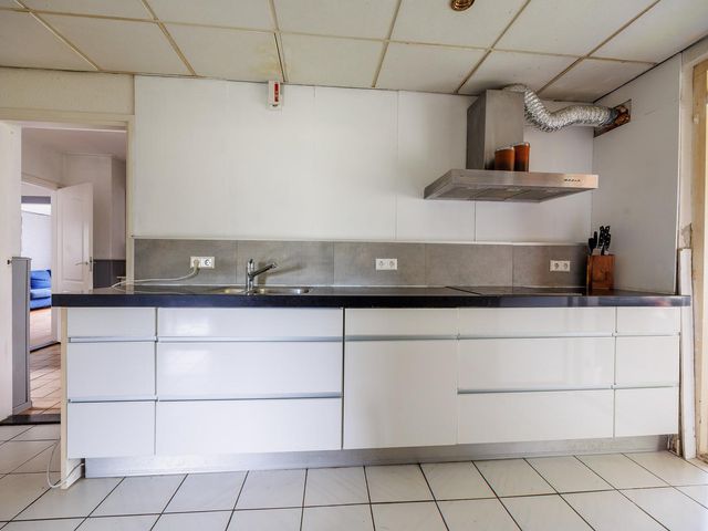 Spijkerstraat 4, Beneden-Leeuwen