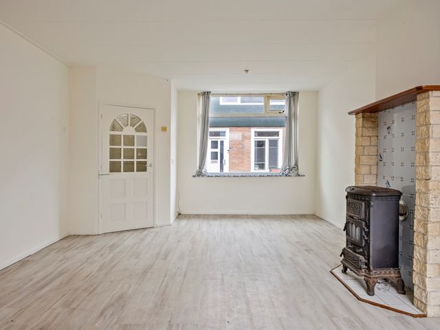 Vijzelstraat 66, Den Helder