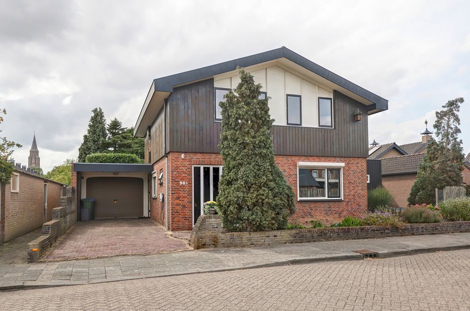 Burgemeester Hermsenstraat 98B