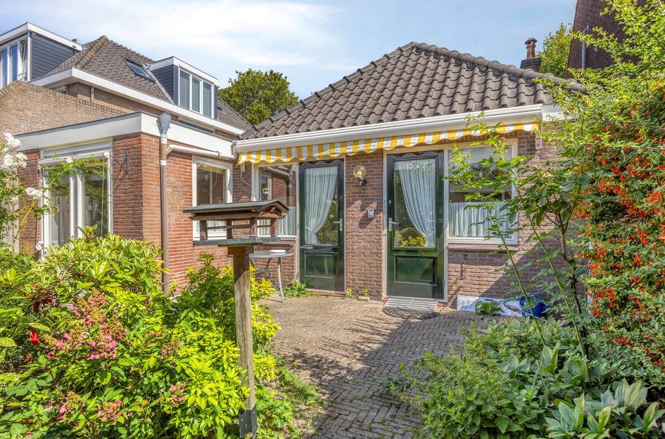 Hoofdstraat 62