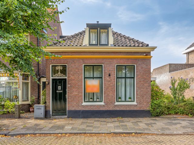 Hoofdstraat 62, Leiderdorp