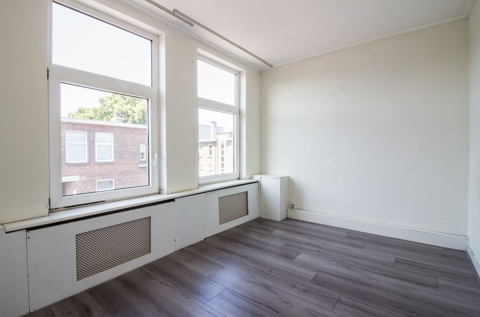 Larensestraat 78