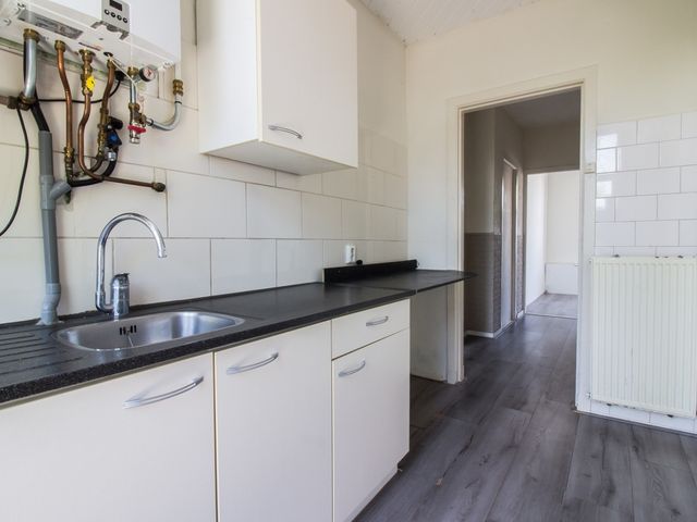 Larensestraat 78, 's-Gravenhage