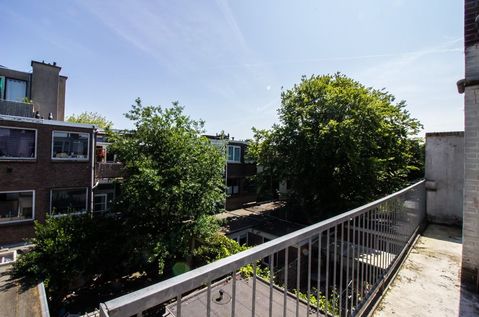 Larensestraat 78