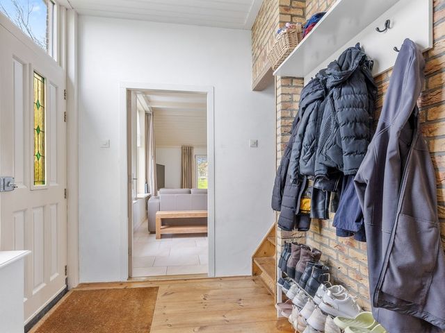 Van der Looswei 36, Blauwhuis