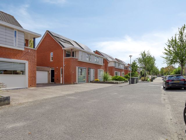 Poolster 6, Zeewolde