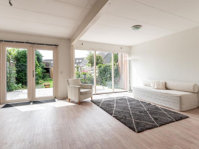 Breukelengracht 21, Almere