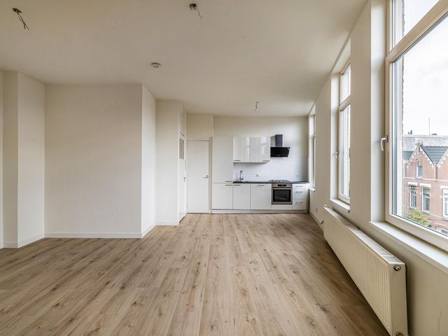 Willem van Hillegaersbergstraat 117C, Rotterdam