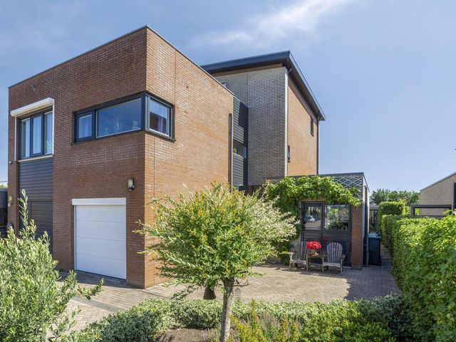 Dreeslaan 220, Naaldwijk