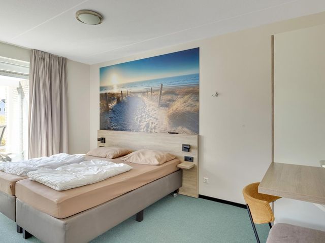 de Duinen 414, Ouddorp
