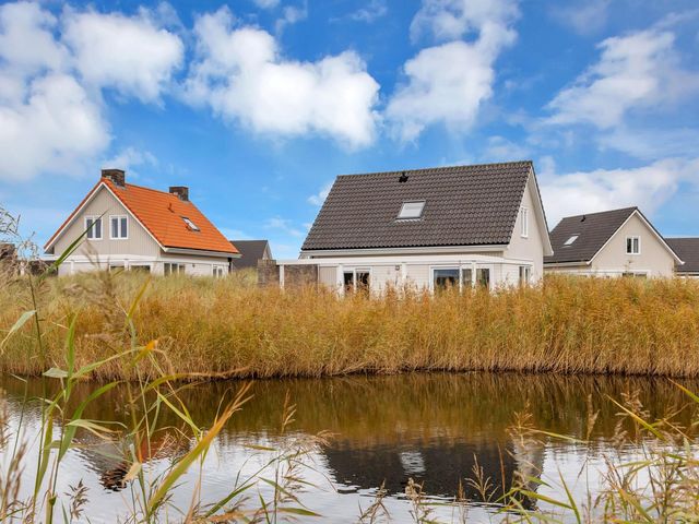 de Duinen 414, Ouddorp