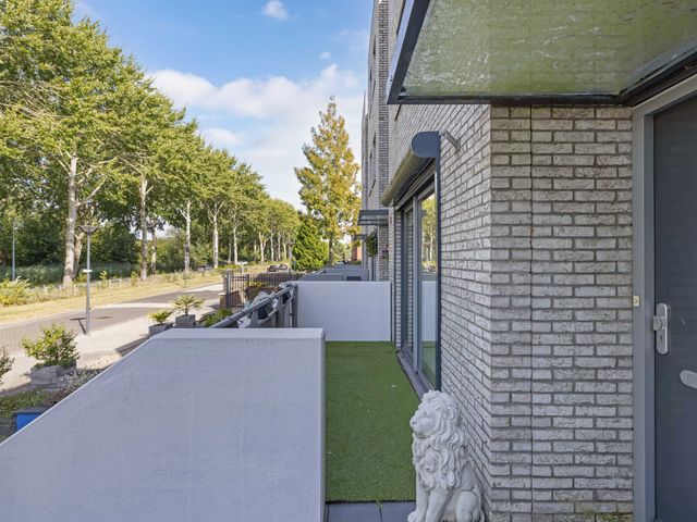 Cannenburch 128, Lelystad