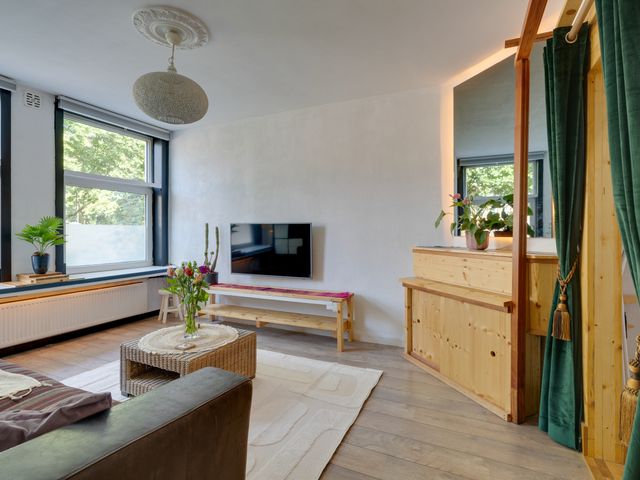 Bos en Lommerweg 29H, Amsterdam