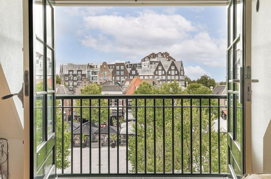 Koemarkt 36E
